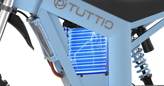 High-capacity battery delivers up to 45 miles per charge