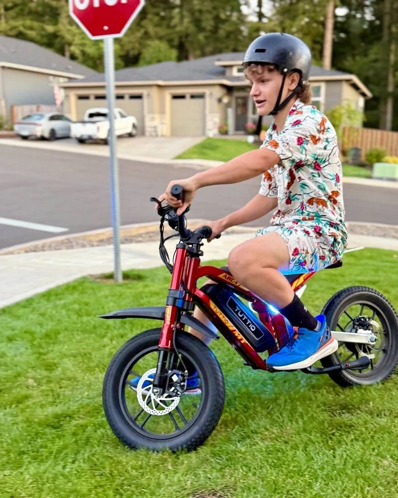 Tuttio electric bike rider photo